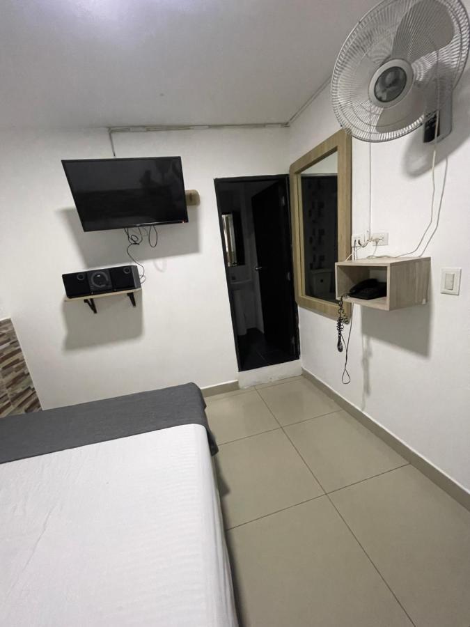 Hotel Select Медельин Экстерьер фото