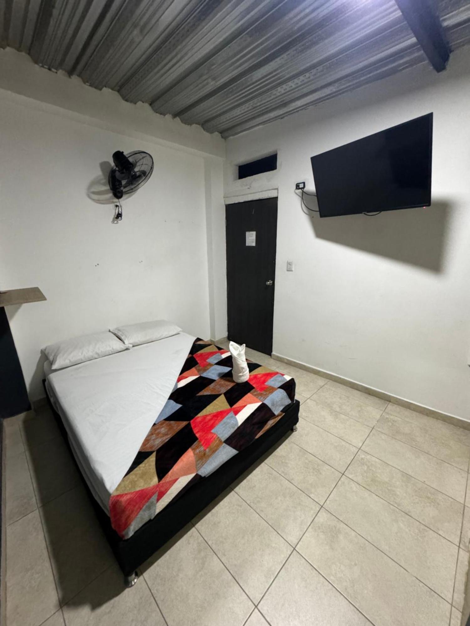 Hotel Select Медельин Экстерьер фото