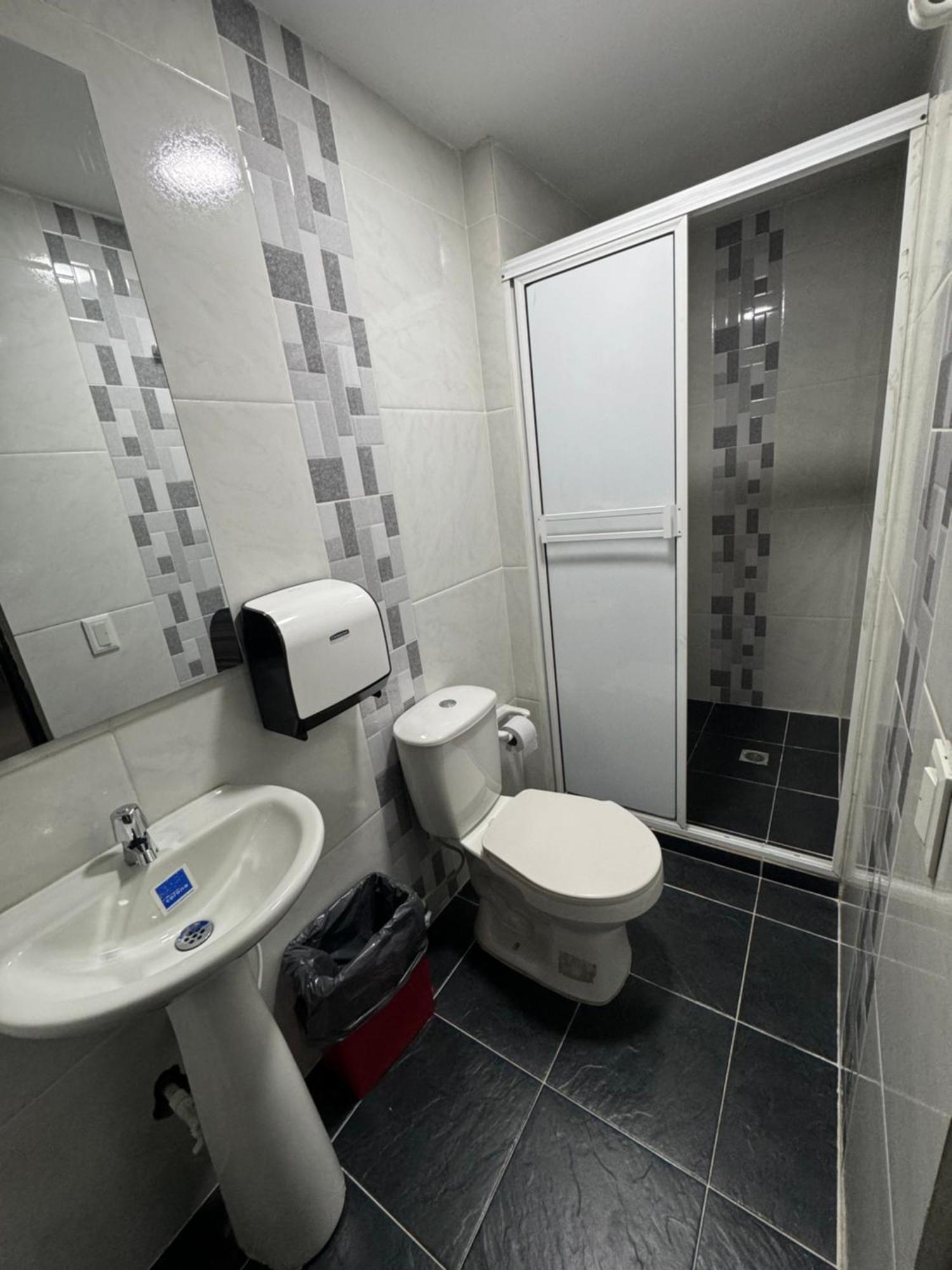 Hotel Select Медельин Экстерьер фото