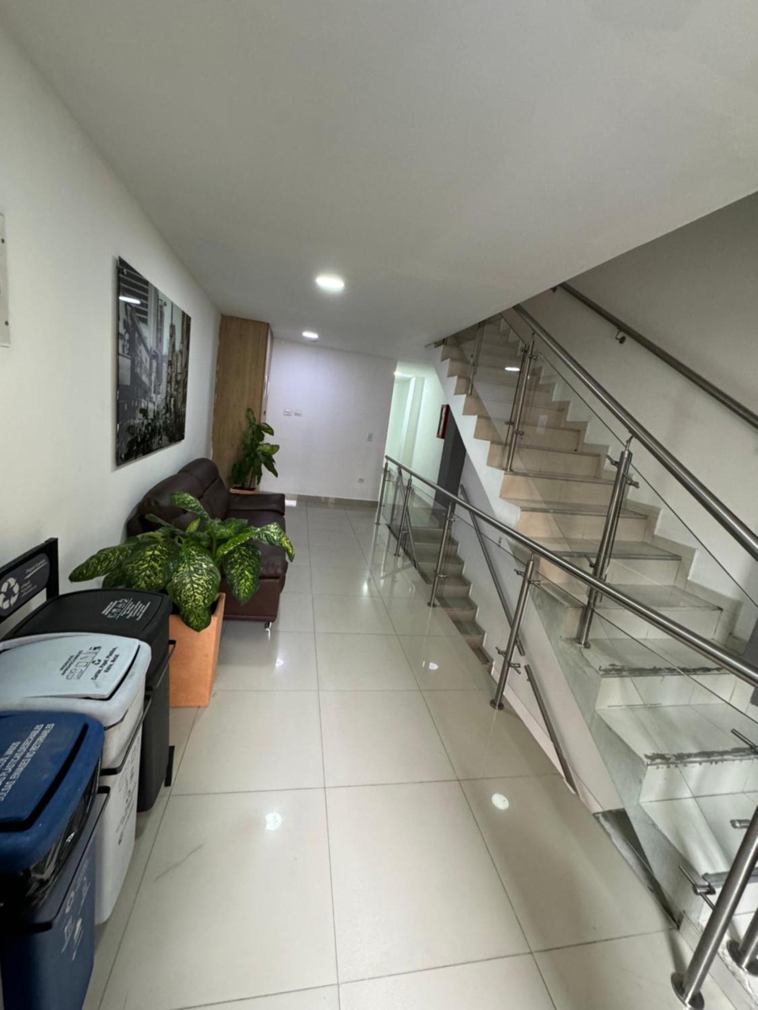Hotel Select Медельин Экстерьер фото