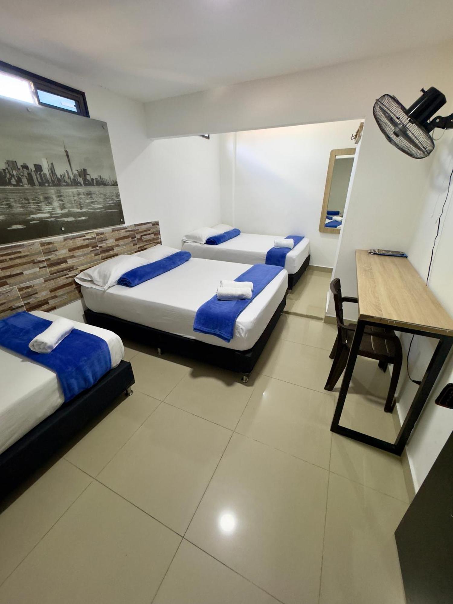 Hotel Select Медельин Экстерьер фото