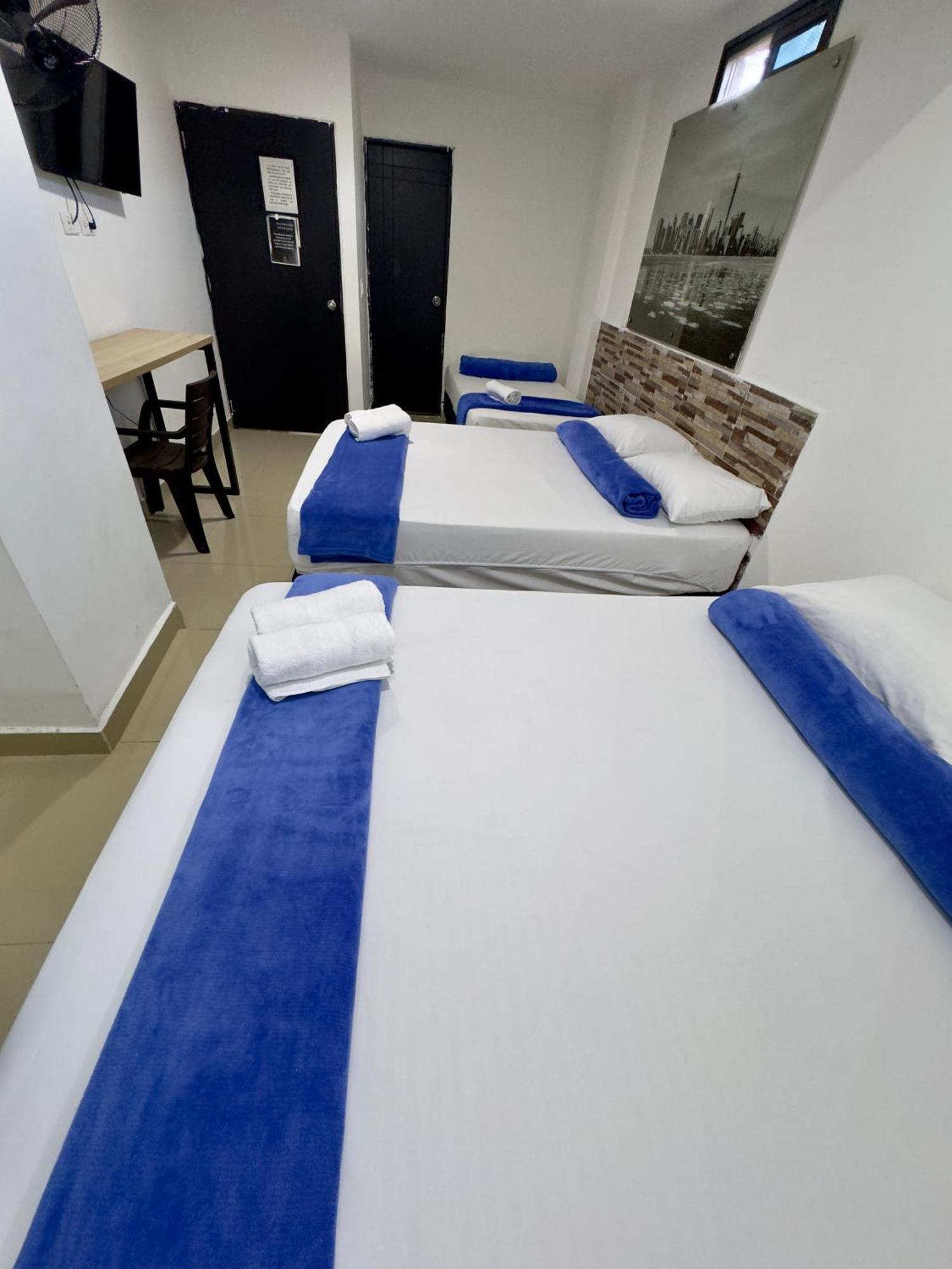Hotel Select Медельин Экстерьер фото
