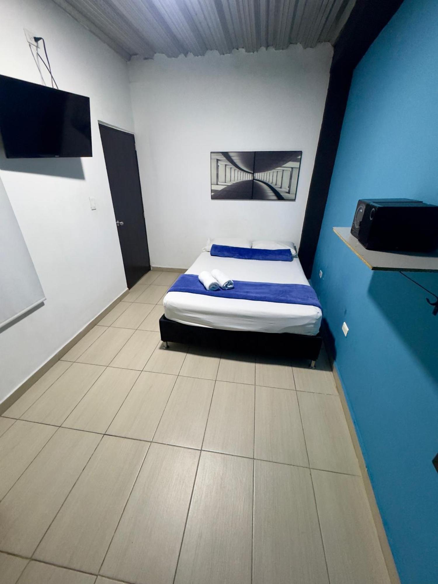 Hotel Select Медельин Экстерьер фото