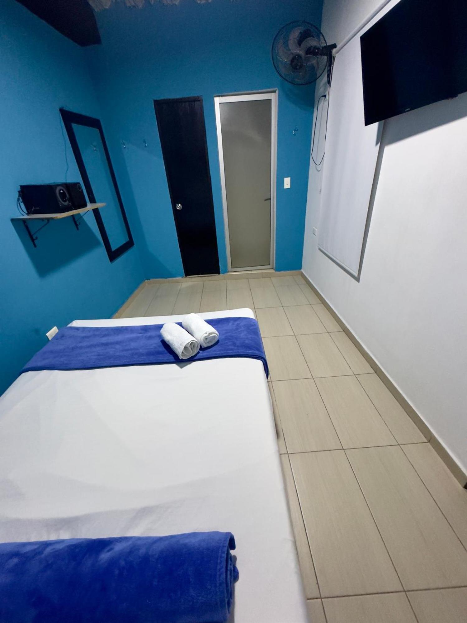 Hotel Select Медельин Экстерьер фото